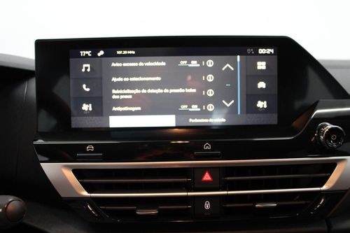 Citroen e-C4 - Photo 25