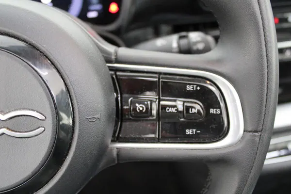 Fiat 500e C - Photo 17