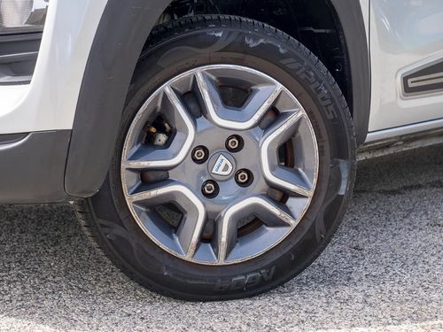 Dacia Spring - Photo 3