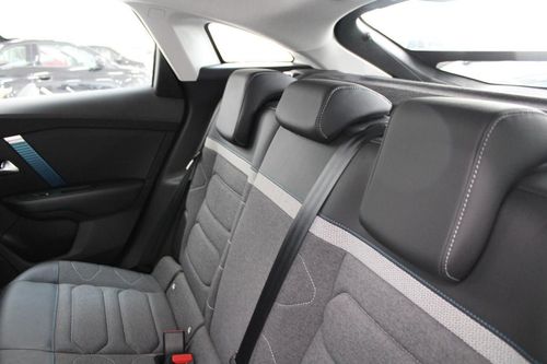Citroen e-C4 - Photo 13