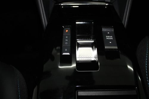 Citroen e-C4 - Photo 21