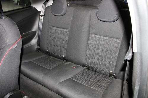 Fiat 500e - Photo 11