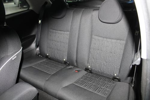 Fiat 500e - Photo 12