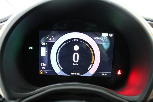 Fiat 500e - Photo 21