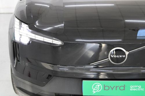 Volvo EX30 - Photo 4