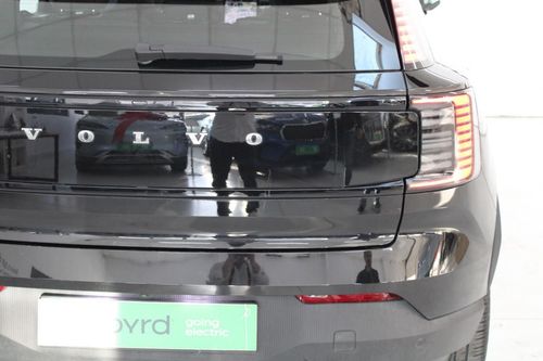 Volvo EX30 - Photo 6