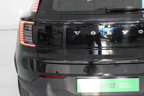Volvo EX30 - Photo 8