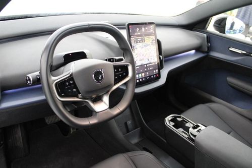 Volvo EX30 - Photo 12