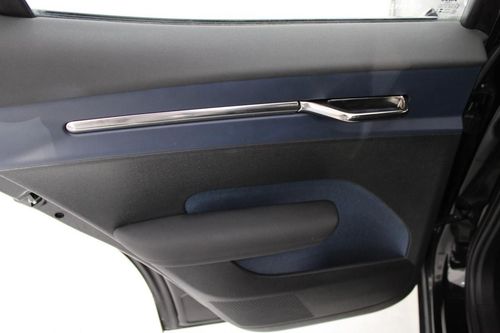 Volvo EX30 - Photo 13