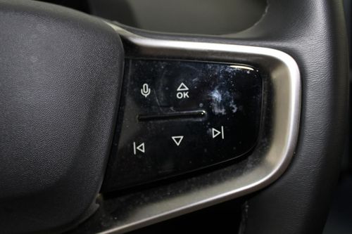 Volvo EX30 - Photo 17