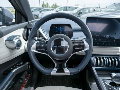 BYD Atto 3 - Photo 30