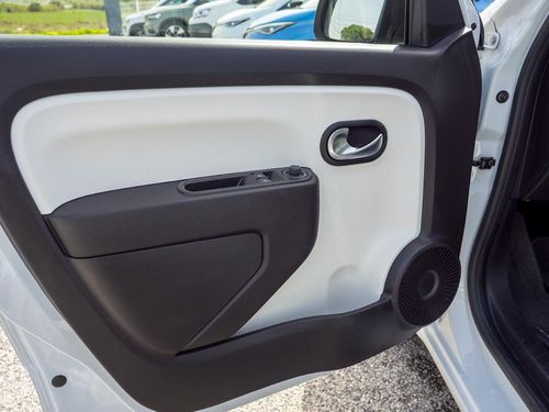 Renault Twingo - Photo 23