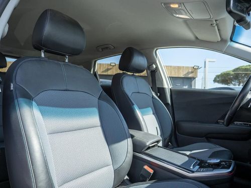 Kia e-Niro - Photo 20