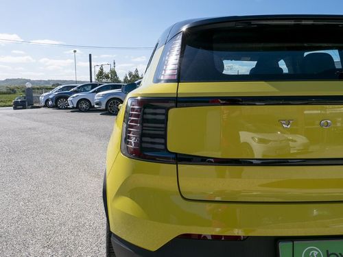 Volvo EX30 - Photo 15