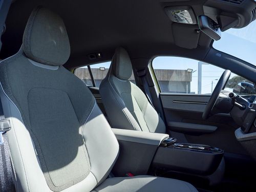 Volvo EX30 - Photo 23