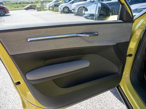 Volvo EX30 - Photo 24