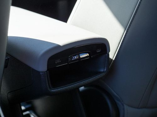 Volvo EX30 - Photo 28