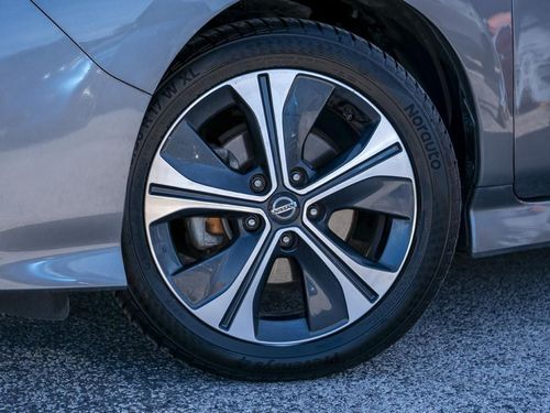 Nissan Leaf - Photo 3