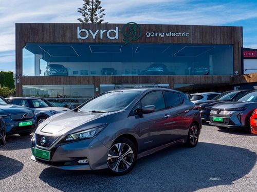 Nissan Leaf - Photo 1