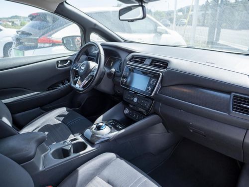 Nissan Leaf - Photo 17