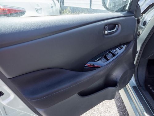 Nissan Leaf - Photo 21