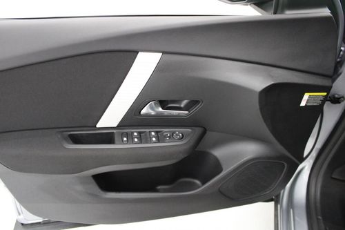 Citroen e-C4 - Photo 9