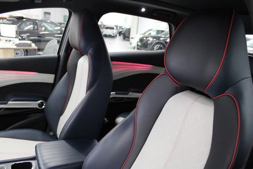 BYD Atto 3 - Photo 10