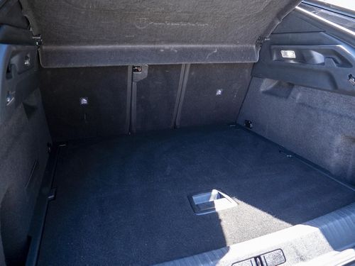 Peugeot E-3008 - Photo 14