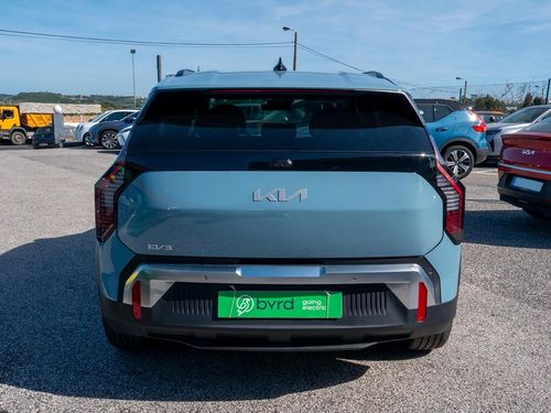 Kia EV3 - Photo 9