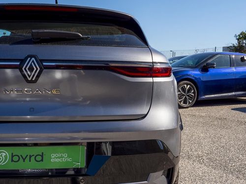Renault Mégane E-Tech - Photo 12
