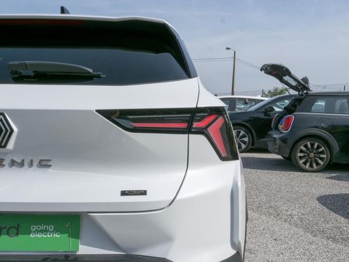 Renault Scénic E-Tech - Photo 12