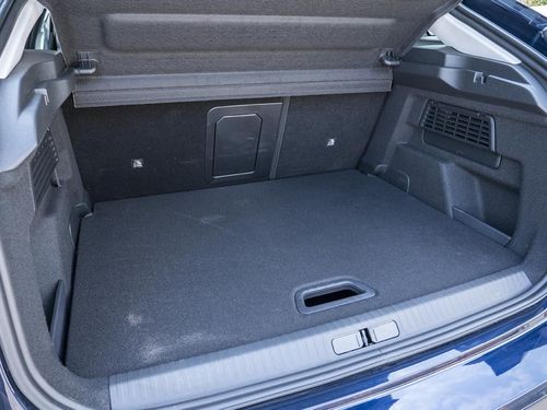 Citroen e-C4 - Photo 10