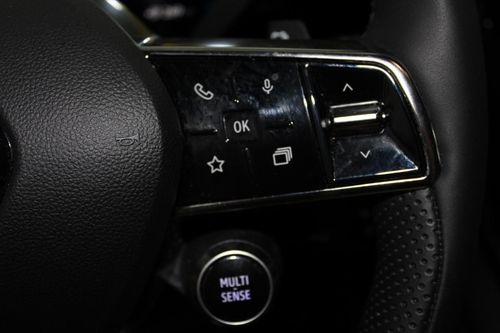 Renault Scénic E-Tech - Photo 18