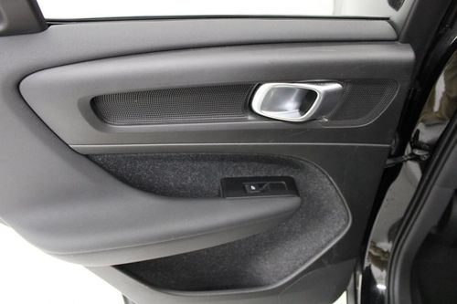 Volvo XC 40 - Photo 13