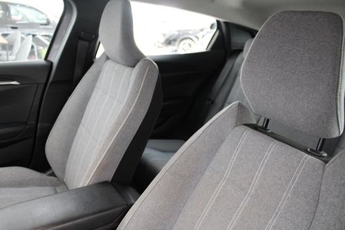 Renault Mégane E-Tech - Photo 10