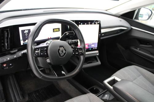 Renault Mégane E-Tech - Photo 11