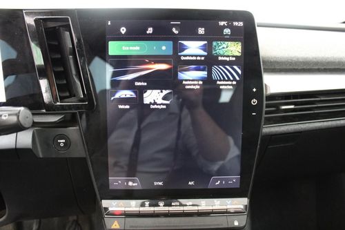 Renault Mégane E-Tech - Photo 26