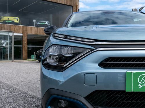 Citroen e-C4 X - Photo 5
