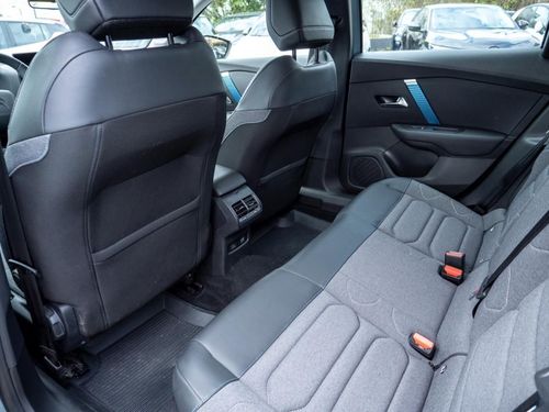 Citroen e-C4 X - Photo 23