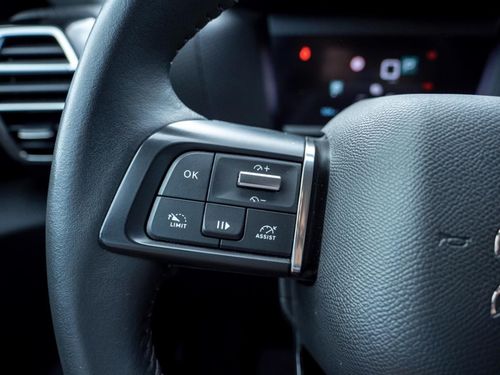 Citroen e-C4 X - Photo 29