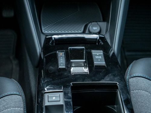 Citroen e-C4 X - Photo 28