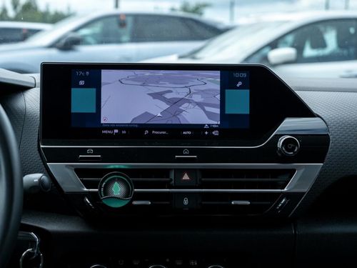 Citroen e-C4 X - Photo 26