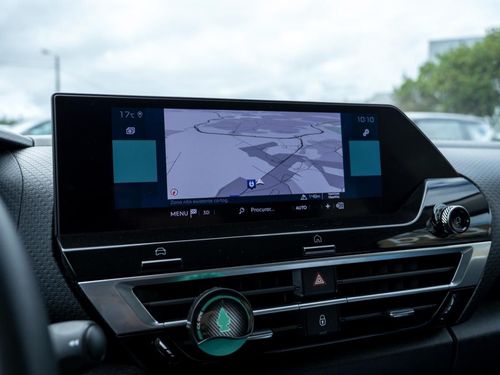 Citroen e-C4 X - Photo 32