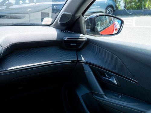 Peugeot e-208 - Photo 29