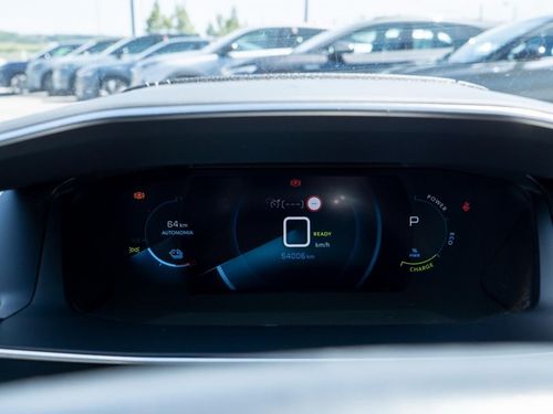 Peugeot e-208 - Photo 32