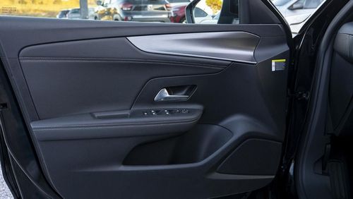 Opel Mokka-e - Photo 31