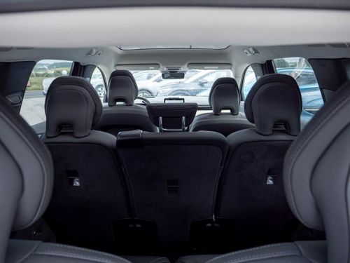 Volvo EX90 - Photo 15