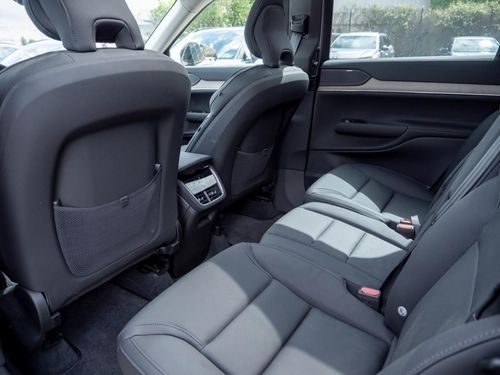 Volvo EX90 - Photo 31