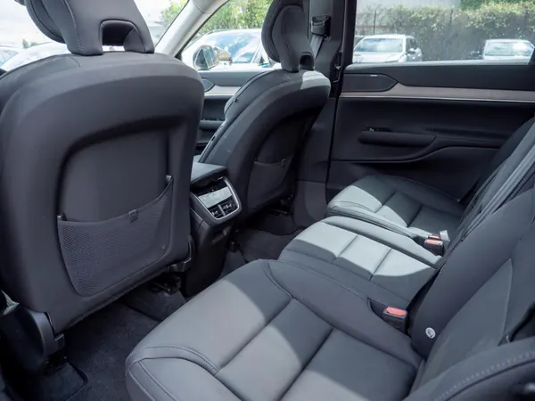 Volvo EX90 - Photo 31