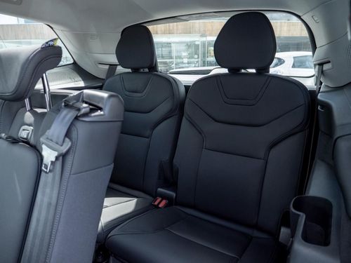 Volvo EX90 - Photo 34